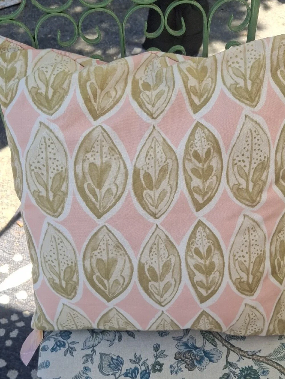 Pink and Green Floral Motif Throw Pillow Set